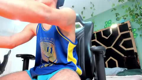 jonathan online show from April 20, 12:41 pm