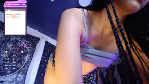 Ela  Help me reach 100 thumbs up online show from January 29, 2:21 pm