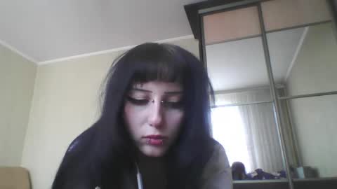 Lia online show from May 7, 12:10 pm
