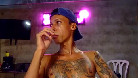 El CHICLE TV - SHOW online show from February 26, 2:48 am