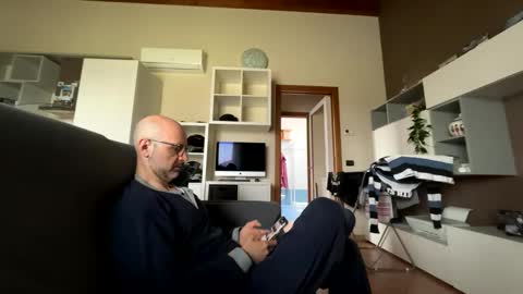 Eldiablo844 online show from May 10, 8:41 am