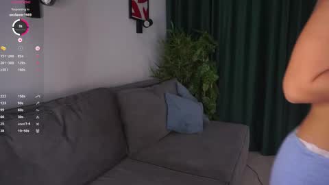 Eleanora online show from April 19, 5:23 pm