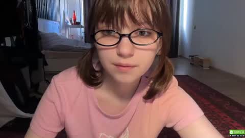 Aleksa online show from June 18, 1:48 pm