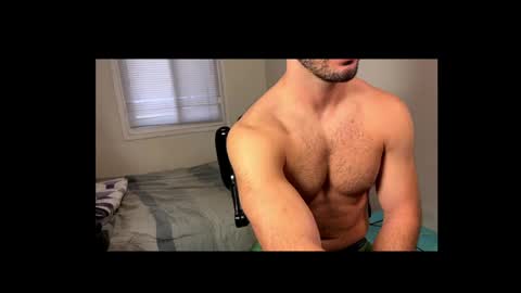 Snapshot of electricenzobolt chatting on April 4, 5:10 pm electricenzobolt online show from April 4, 5:10 pm