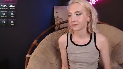 Elen  online show from June 10, 1:54 pm