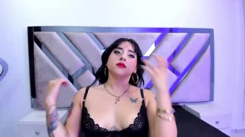 elena_tylor online show from May 27, 8:17 pm