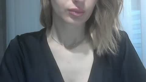 elenadream4990 online show from March 4, 6:41 am