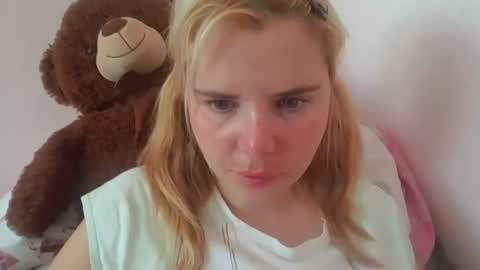 Elena online show from June 26, 8:19 am