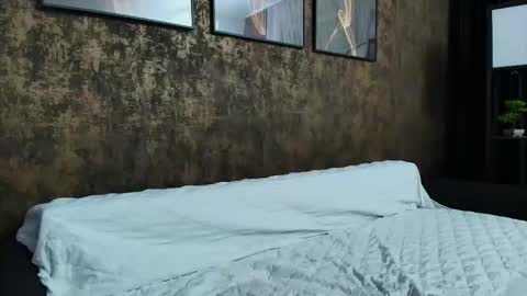 Hellen online show from April 24, 6:54 pm