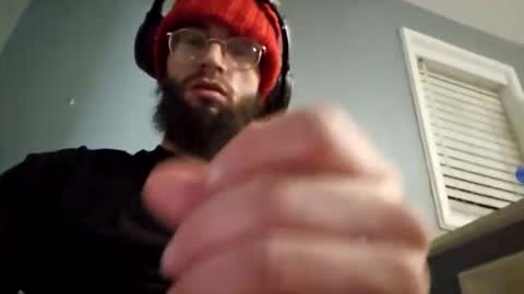 elephant_titus online show from January 9, 7:33 am