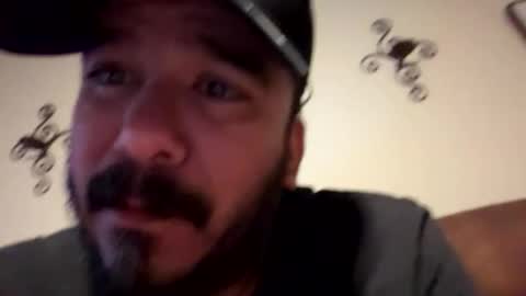 elgatonegrodelah online show from April 25, 6:49 am