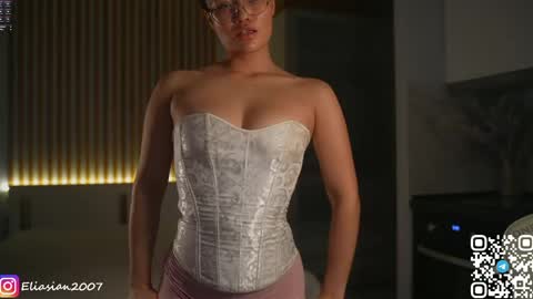 Eli  online show from April 8, 3:12 pm