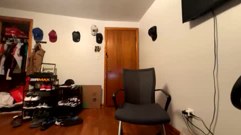 eliasperez521 online show from March 22, 11:41 pm