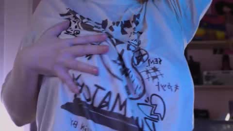 Ellie online show from March 18, 5:21 am