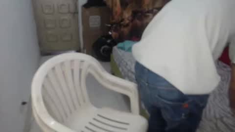 Snapshot of elii_797 chatting on February 27, 2:39 pm bby-santy online show from February 27, 2:39 pm