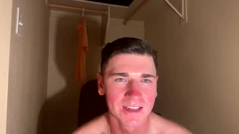elijahkinky24 online show from May 16, 12:18 am