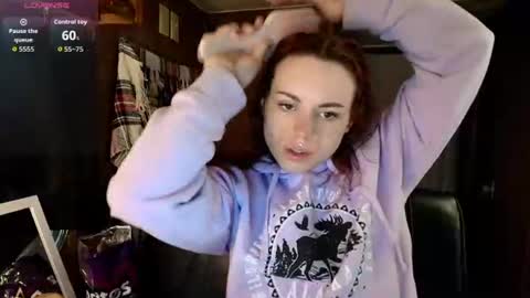 Snapshot of elinalaverins chatting on July 5, 3:34 am Elina online show from July 5, 3:34 am