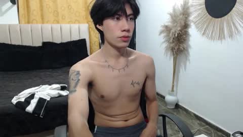 ELIO online show from March 19, 4:49 am