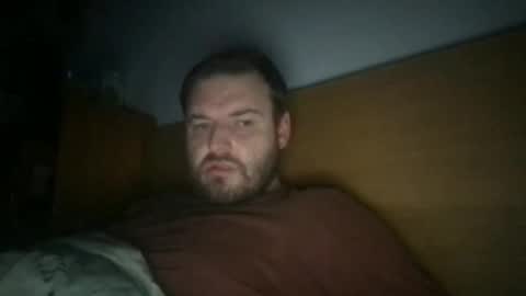 e26 online show from March 18, 9:40 pm