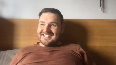 e26 online show from April 13, 9:48 am