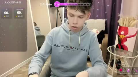 eliotmars online show from April 23, 12:29 pm