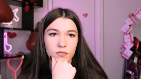 Snapshot of elis_sunny chatting on February 19, 12:23 pm elis_sunny online show from February 19, 12:23 pm