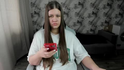 Aletta Oushen online show from April 16, 10:05 am