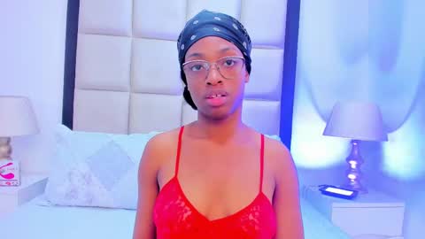 elisabettamonroy online show from September 24, 2:09 pm