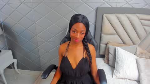 elisabettamonroy online show from September 27, 11:10 pm