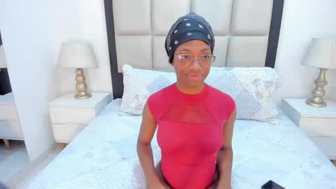 elisabettamonroy online show from October 2, 2:13 pm