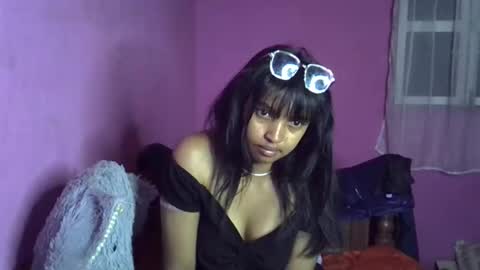 elisah01 online show from June 4, 6:36 pm
