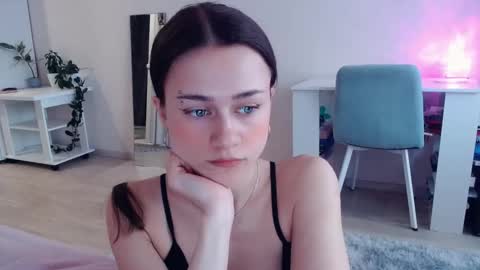 Elis online show from February 20, 6:37 am