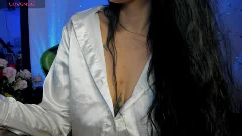 E L I S S A online show from April 16, 2:12 am