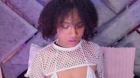 elit noa online show from March 25, 2:39 am