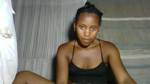 elita12010 online show from March 23, 1:04 pm