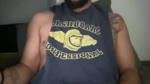 Snapshot of elitealex87 chatting on March 24, 2:49 am elitealex87 online show from March 24, 2:49 am