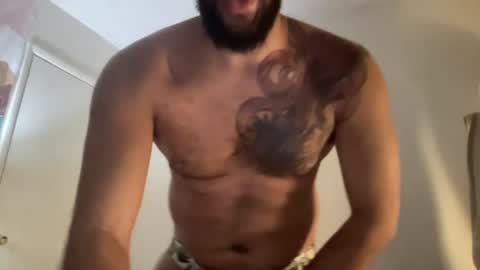 Snapshot of elitealex87 chatting on June 18, 9:36 am elitealex87 online show from June 18, 9:36 am