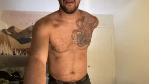 Snapshot of elitealex87 chatting on July 18, 9:35 am elitealex87 online show from July 18, 9:35 am