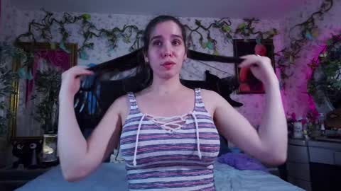 Snapshot of elizabeth77_ chatting on January 21, 7:17 pm Elizabeth online show from January 21, 7:17 pm