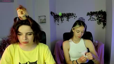  Your cute  online show from July 4, 8:42 am