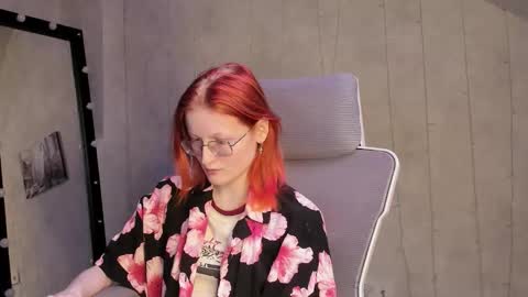 Elizabeth online show from February 6, 8:29 am