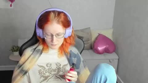 Elizabeth online show from February 20, 9:21 am