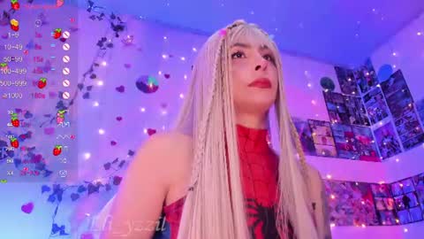 Snapshot of elizabeth_jing chatting on June 19, 5:06 pm Independent Model online show from June 19, 5:06 pm
