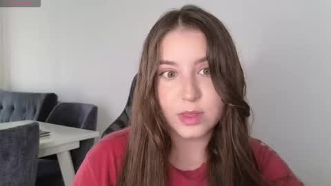 instgram aly leiv17 ---- Im model-independent online show from March 19, 7:18 pm