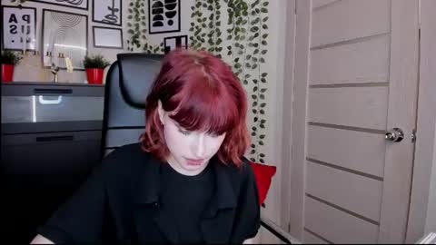 Eliza online show from July 8, 10:58 pm