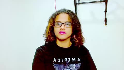 Diana online show from December 13, 1:12 pm