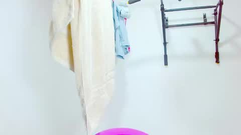 Diana online show from February 4, 6:17 pm