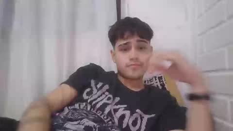 El Ray online show from May 31, 3:36 am