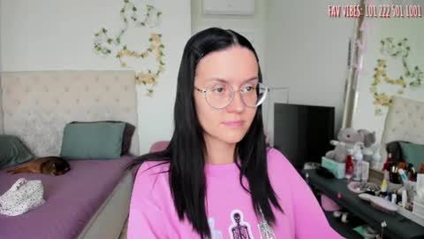 ELLA online show from July 8, 9:25 am