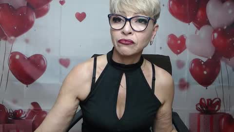 EllaBonito online show from March 18, 6:38 am